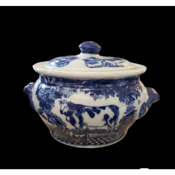 Vintage China House Covered Serving Bowl Blue White Lidded Farm Cow Chicken - Picture 1 of 11
